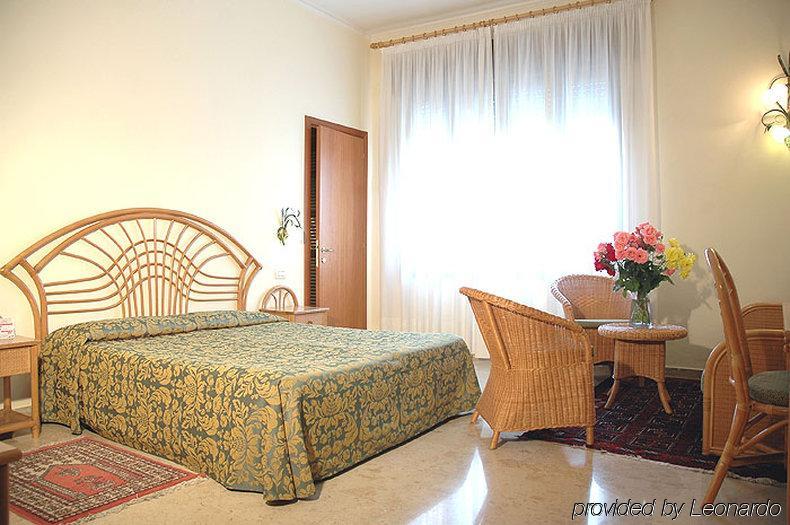 Hotel Villa Orio E Beatrice Lido di Venezia Ngoại thất bức ảnh